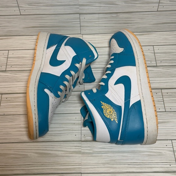 Nike Air Jordan 1 Mid Teal Blue White Gum Sole Men’s Size 10 DQ8426-400 Aquatone - Picture 5 of 12